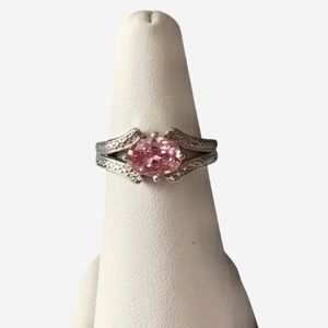 Silver Fashion Ring With Pink Stone